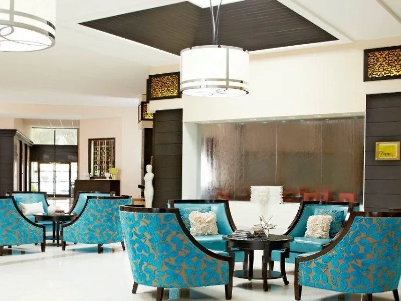 Renaissance Orlando Airport Hotel 4*,